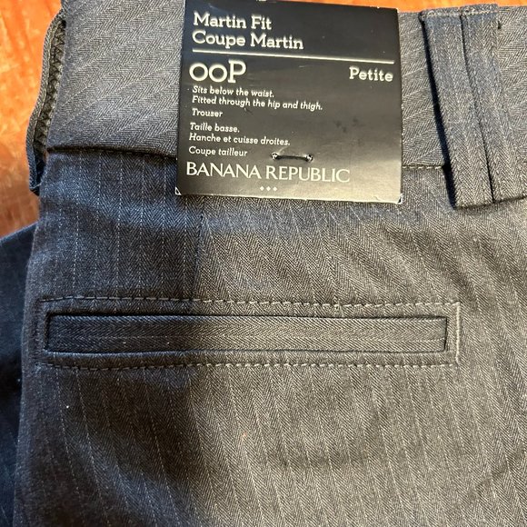 Banana Republic Pants / Trousers. Martin Fit. NWT. 00P - Picture 2 of 5